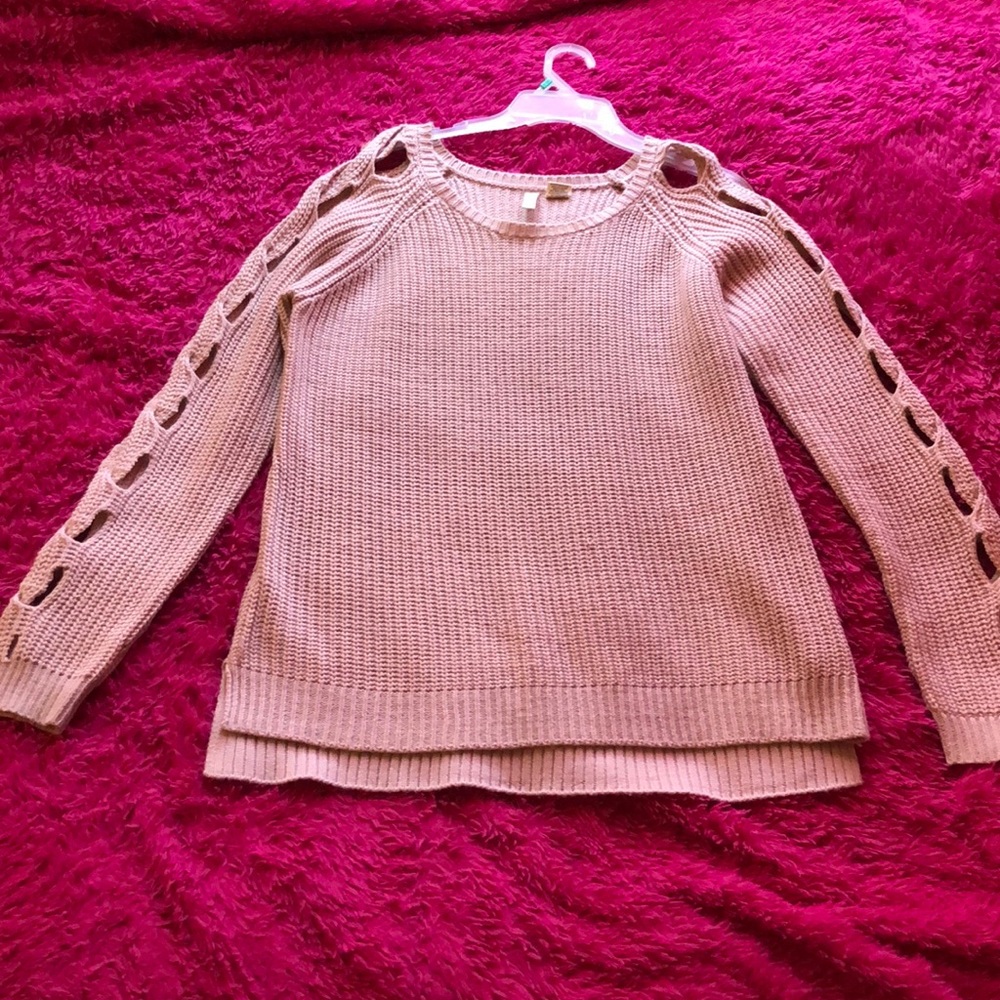 Light pink high low sweater